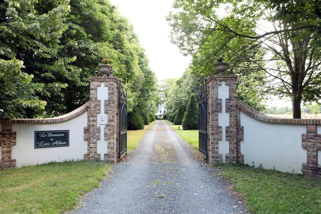 Le Domaine Du Lieu Athan ,Reserve Aux Adultes Bed & Breakfast Saint-Gâtien-des-Bois Eksteriør bilde