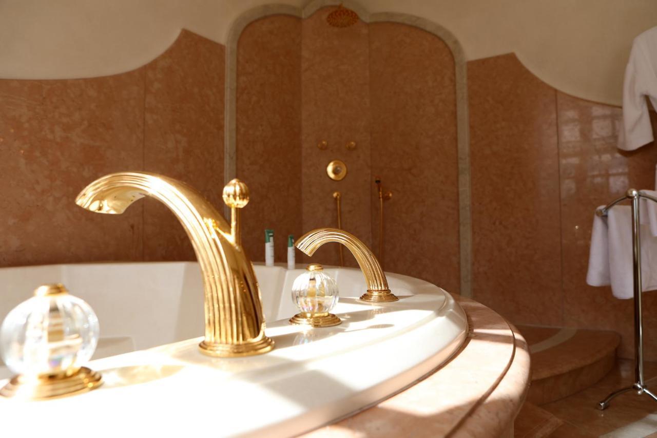 Le Domaine Du Lieu Athan ,Reserve Aux Adultes Bed & Breakfast Saint-Gâtien-des-Bois Eksteriør bilde