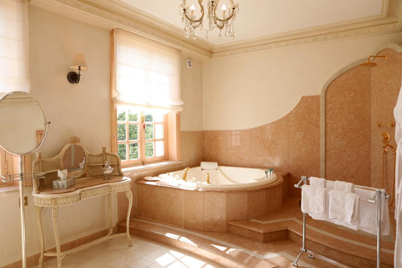 Le Domaine Du Lieu Athan ,Reserve Aux Adultes Bed & Breakfast Saint-Gâtien-des-Bois Eksteriør bilde