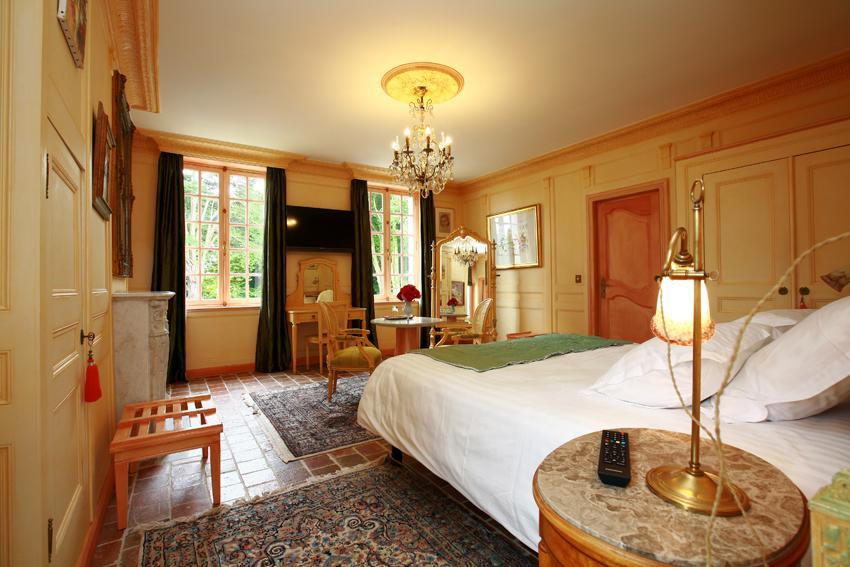 Le Domaine Du Lieu Athan ,Reserve Aux Adultes Bed & Breakfast Saint-Gâtien-des-Bois Eksteriør bilde
